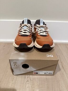 On - Cloudnova Form 2 - Sandstone/Pebble - W5